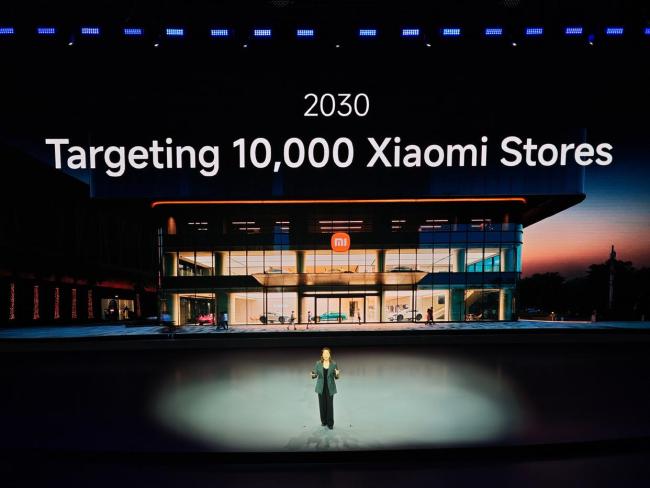 小米之家重新回到了巴黎 迈向高端市场新篇章