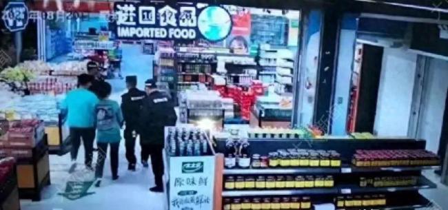 超市被员工偷到倒闭 案件二审延期 一审法官再任二审引发争议
