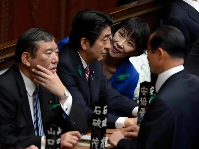 突发特讯！日本通告全球：中方对高市早苗言论“反应过度”，外交部回应，罕见措辞引爆国际舆论