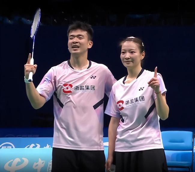 雅思组合圆满了 传奇永不落幕