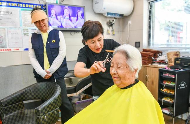 点点微光汇星河