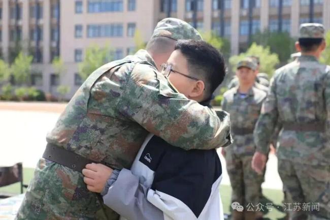 王某辱骂烈士遗孀被处罚 网络暴力受严惩