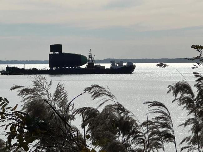 “头来！” 美国新战略核潜艇头部模块完工运往总装厂 建造进度关键期