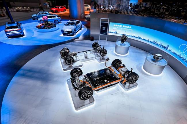 一汽奥迪开启油电同智的智能化时代 双平台驱动智能平权