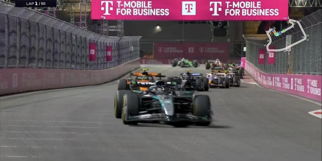 维斯塔潘夺F1拉斯维加斯站冠军 延续总冠军悬念