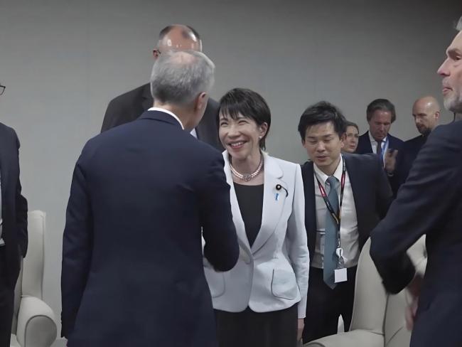 高市早苗G25混脸熟被嘲,马克龙这表情藏不住嫌弃!!