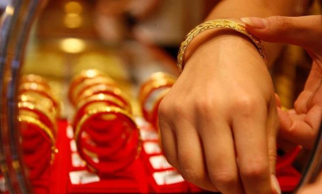 年轻人“整顿”黄金市场了吗 理性消费引领变革