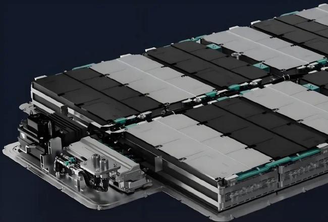 國產(chǎn)固態(tài)電池突破 現(xiàn)在買車劃算嗎 液態(tài)電池車仍具優(yōu)勢