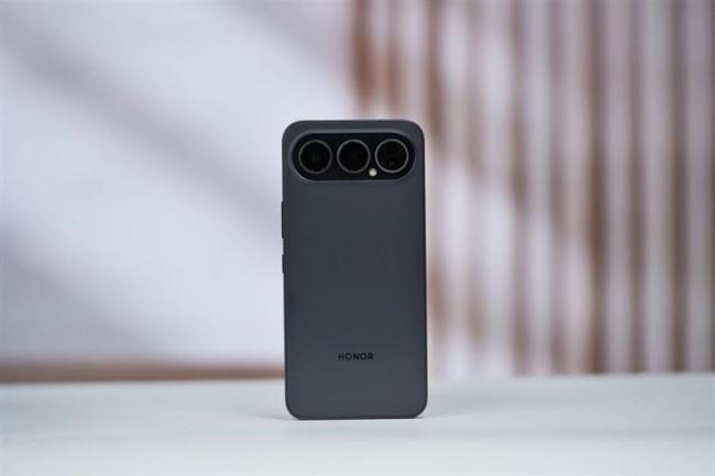 荣耀500系列评测 全能旗舰体验新高度