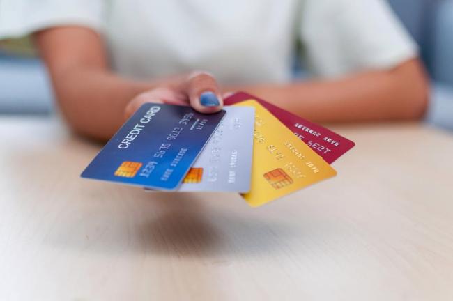 男子套現(xiàn)超850萬被判緩刑9個(gè)月 法律紅線不可逾越