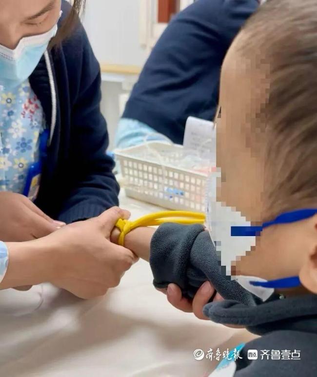 济南有医院儿科日诊量破600人 甲流患儿激增