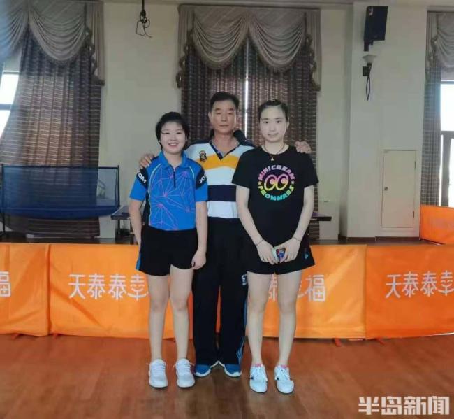 老教练见证青岛乒乓传承 后继有人再创辉煌