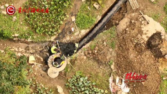 遵義湘江河漂浮糞水臭氣熏天 污水管網(wǎng)問題引關(guān)注