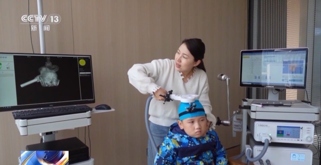 科技為殘疾人插上“隱形翅膀”