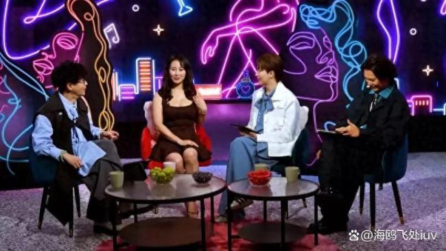 袁嘉敏回应被包养传闻