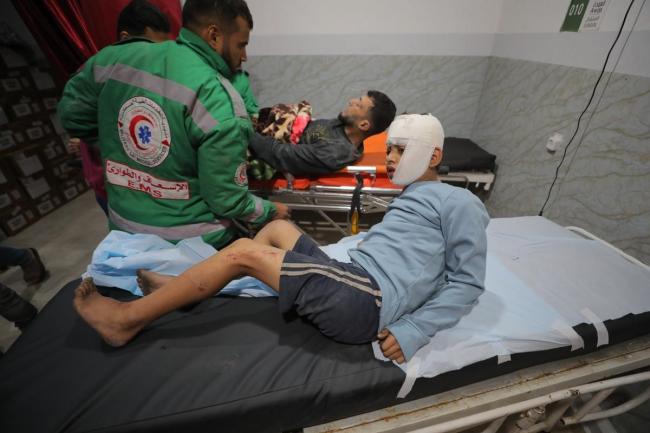 美脑死亡孕妇靠机器撑四个月后产子 法律绑架下的残酷现实