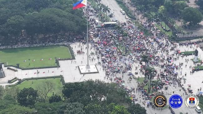 菲腐败丑闻发酵 马科斯迎来至暗时刻