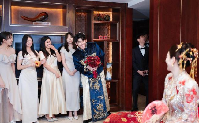 刘雨辰黄雅琼中式婚礼 郎才女貌天作之合