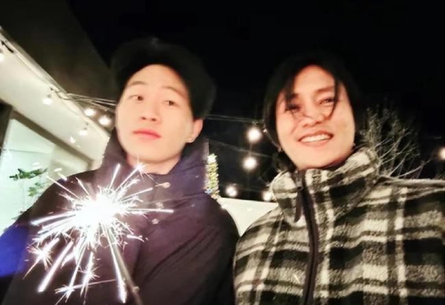 陈坤儿子23岁了 恋情曝光引关注