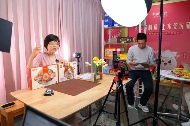 收割2400亿元的盟大倒闭了,百万人资金打水漂,创始人主动投案 金融泡沫破裂