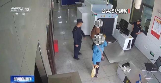 女子裤子内藏2斤多活虫入境被查 人体夹藏活虫案引发关注