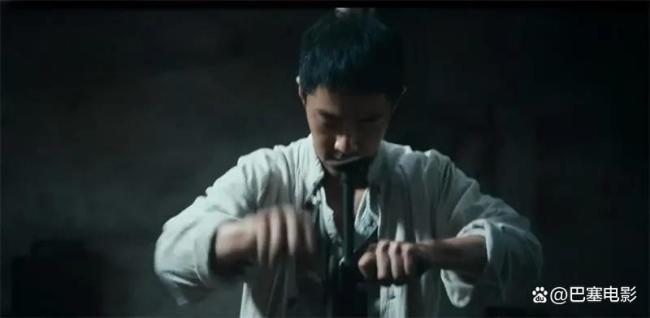 得閑謹制 臺詞里的高級隱喻 細節(jié)中的深意