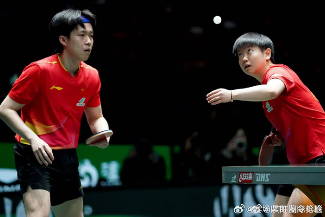 王楚钦孙颖莎3比0战胜韩国组合 中国队大比分领先