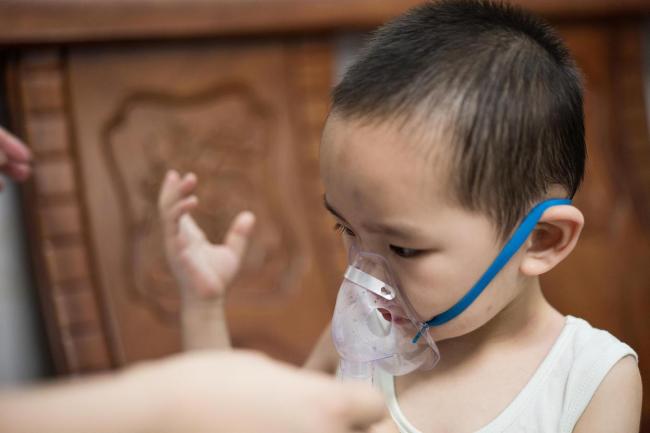 二手烟正悄悄改写孩子基因 家庭吸烟留下基因疤痕