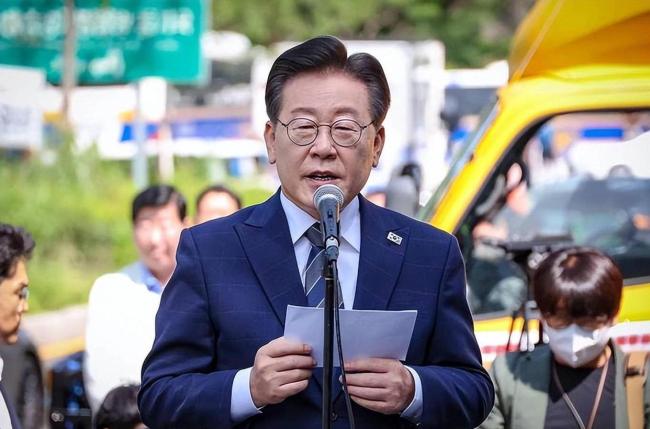 博主：李在明要对尹锡悦“下狠手” 政治复仇高潮