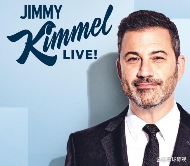 特朗普頒獎典禮上跨界當(dāng)主持人 打破傳統(tǒng)引發(fā)熱議