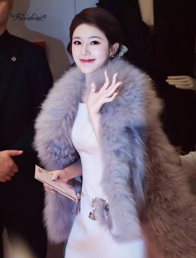 星光大赏割韭菜 盛典背后的行业博弈