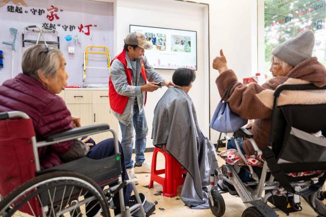 习近平总书记引领中国经济收官“十四五”擘画新蓝图