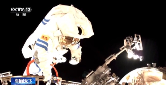 更多細(xì)節(jié)公布！神舟二十一號(hào)乘組首次出艙任務(wù)回顧