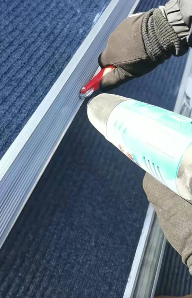 哈爾濱中央大街推暖心四件套 游客稱(chēng)贊貼心舉措