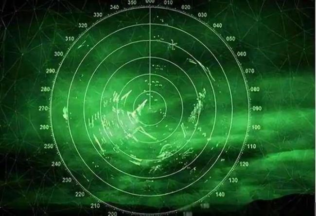 如何看待歼-15锁定F-15J距离被曝光 超视距技术展现实力差距