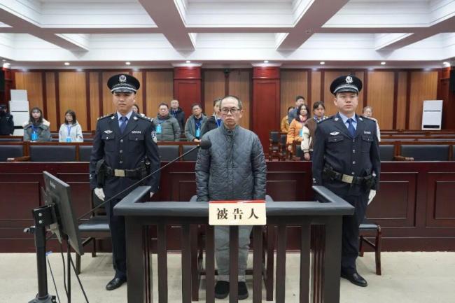 中信銀行資管業(yè)務(wù)中心原副總裁獲刑