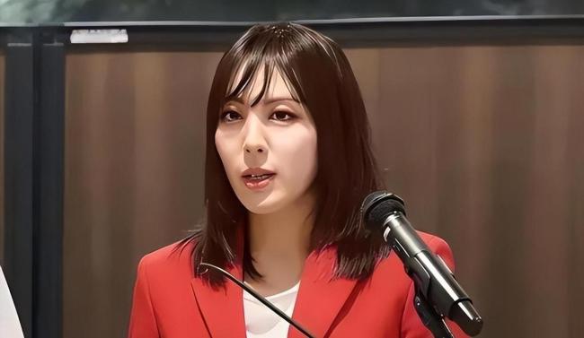 专家:白宫表态打破高市早苗幻想 美日角力台海局势