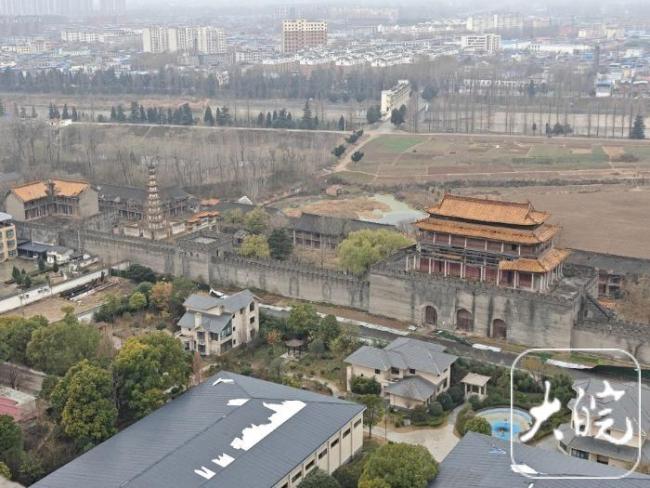 投資千萬景區(qū)荒廢淪為鬼城 昔日輝煌今何在