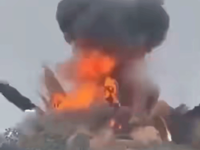 曝泰柬冲突中泰军VT-4坦克炸膛 展现强大威力