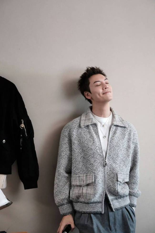 陈伟霆 它咬了你我立马放工 Metal成“职场刺客”