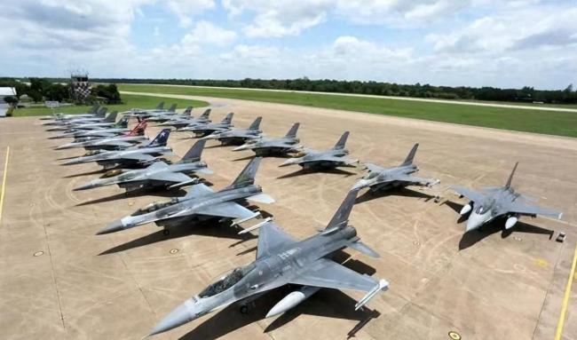 柬埔寨重機槍手向泰F16戰(zhàn)機猛烈開火 邊境沖突升級