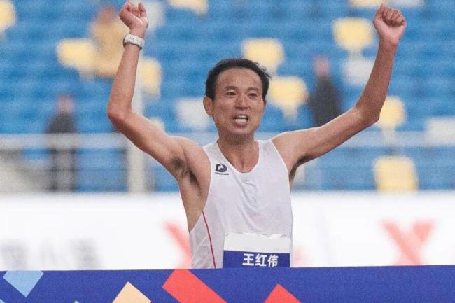 2025福州馬拉松冠軍出爐 頂尖選手齊聚榕城