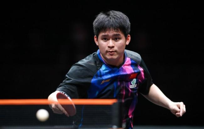 林詩棟3比4張本智和