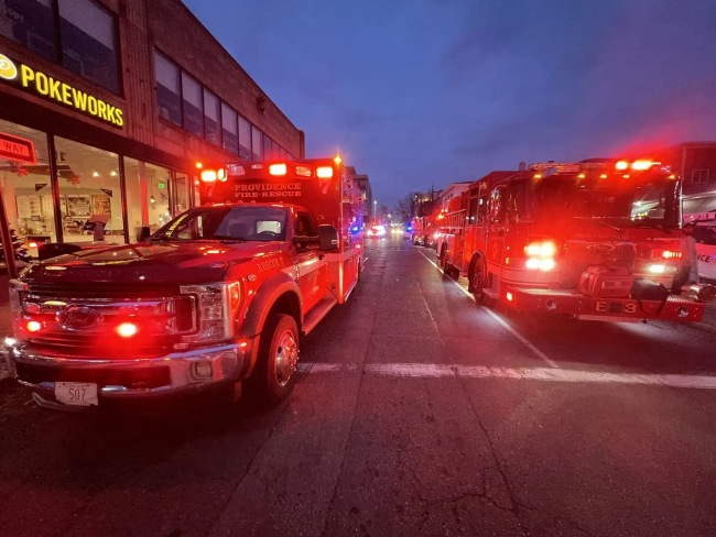 美國布朗大學稱再次接到槍聲報告 已致多人死傷