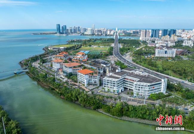 海南自贸港18日崇敬运行全岛封关 新引擎驱动怒放前沿