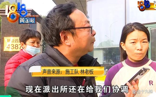 女儿坠楼妈妈怀疑拆玻璃导致 悲剧引发安全警示