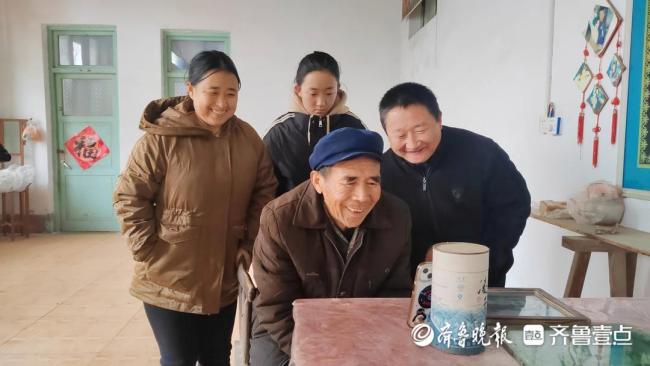 两岸亲人跨越海峡“云见面”