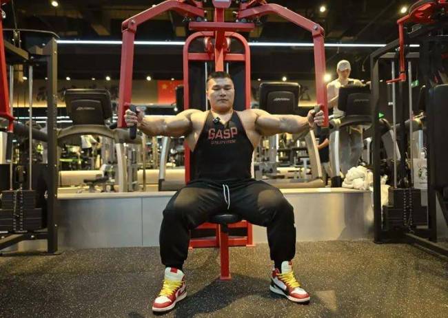 王昆离世或因甲流 健美冠军英年早逝