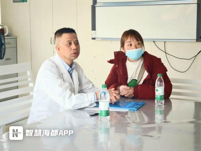 “煎饼叔叔”接受专家会诊 多学科联合会诊进行中