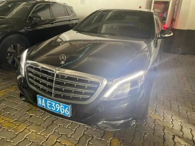 如何看待张小泉名下迈巴赫38.4万起拍 三次流拍后降价拍卖